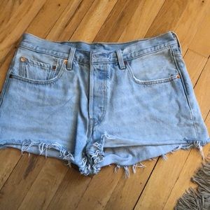 Levi’s light wash denim shorts